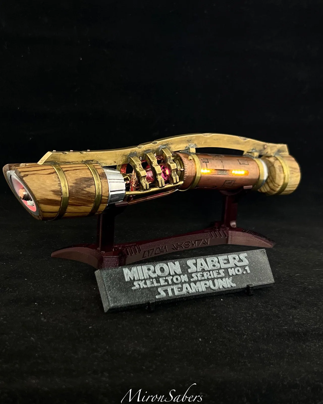 Skeleton Series No.1: Steampunk